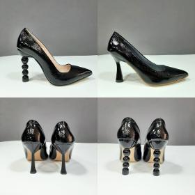 Siyah Hakiki Deri Tasarım Topuklu Kadın Ayakkabı