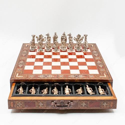 Chess board with walnut and rosewood